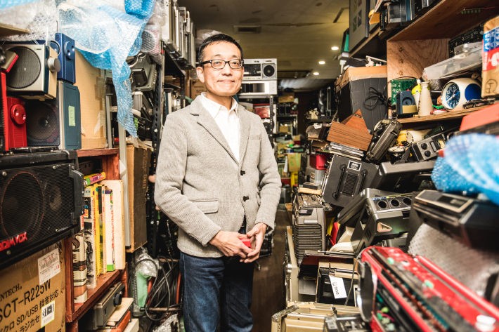 白黒テレビをネットに繋いで、Netflixで映画を観たら感動した