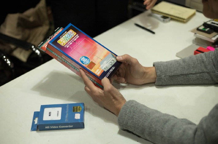 白黒テレビをネットに繋いで、Netflixで映画を観たら感動した