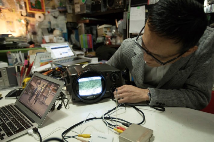 白黒テレビをネットに繋いで、Netflixで映画を観たら感動した