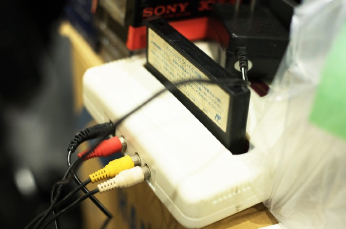 白黒テレビをネットに繋いで、Netflixで映画を観たら感動した