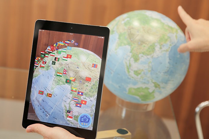 気軽にさわれる地球儀が部屋に転がっていること。それが重要