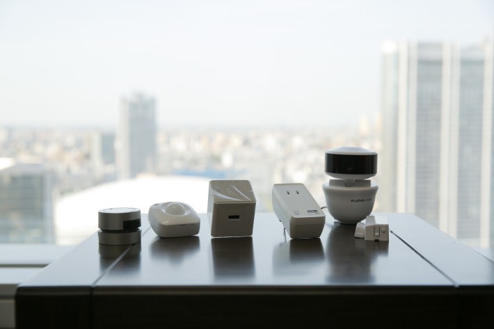 スマートホームデバイス各種