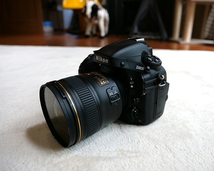 写真・動画撮影のポイント:まずは片付け! そして明るく撮れるレンズは必須