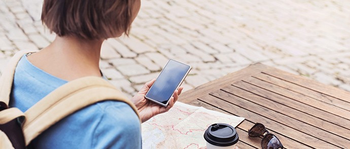 海外でスマホ・携帯を快適に使うための4つの方法と注意点