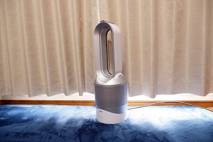 未来感のある空気清浄機。使ってみたらなんだか空気がさわやか……