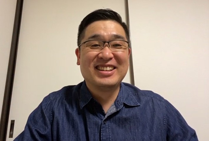 行きつけの店のおつまみとバーチャル背景で気分は居酒屋飲み!