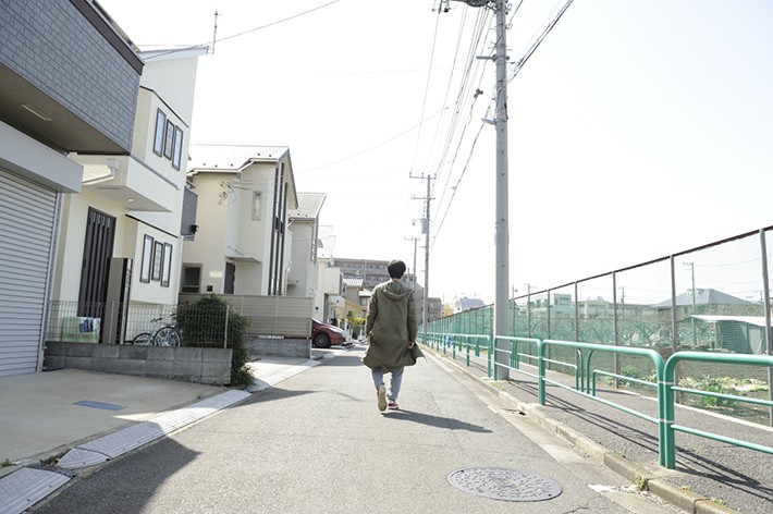 仕事もベッド上か難なくこなす