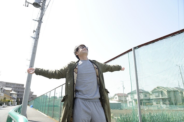 仕事もベッド上か難なくこなす