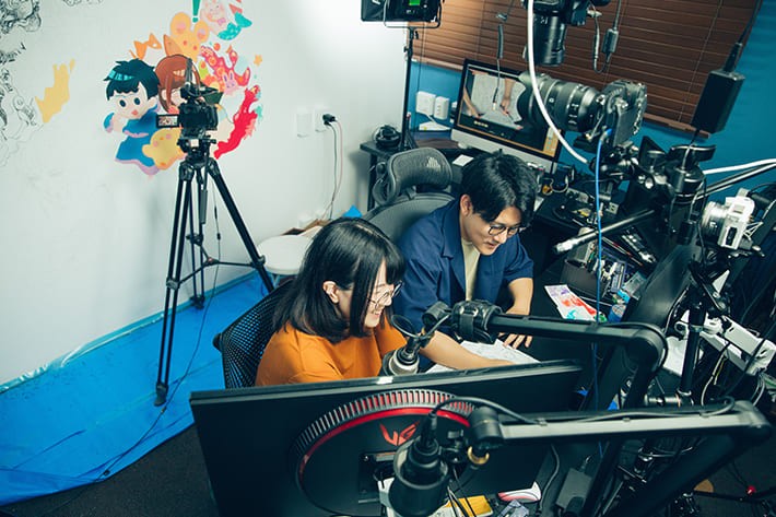 撮影中のお二人