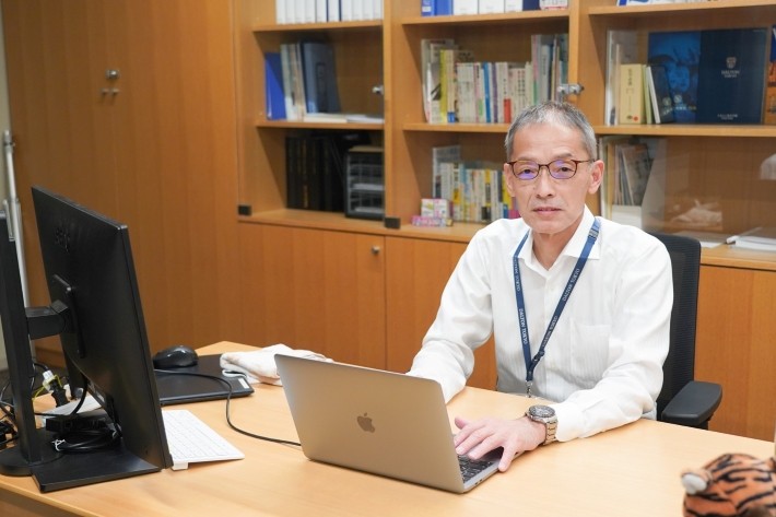 学校内のルールや規則について