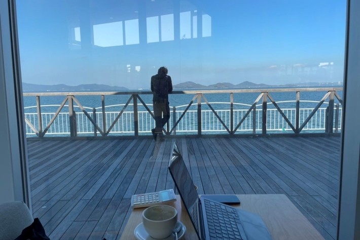 オンライン作業は脳の一部にしか刺激がいかない