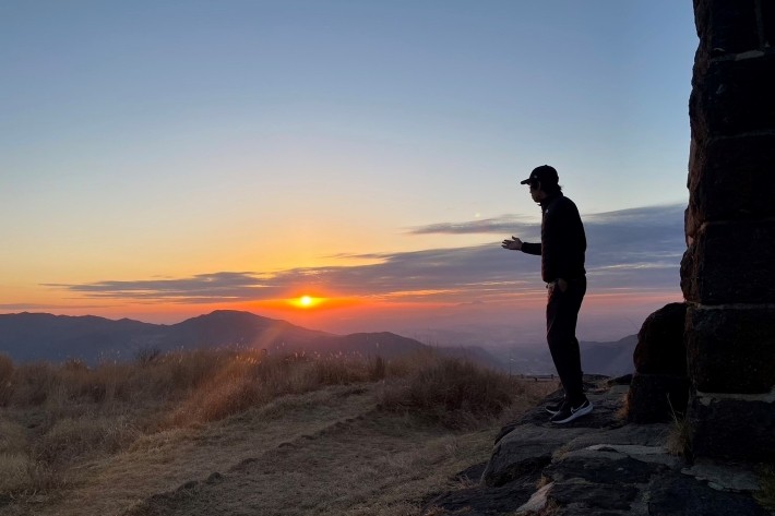 作家は書く作品によって場所を変え、名作の多くは温泉宿から生まれた?