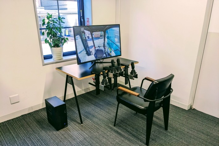 遠隔システムの導入は感情論ではなくコストが鍵を握る。