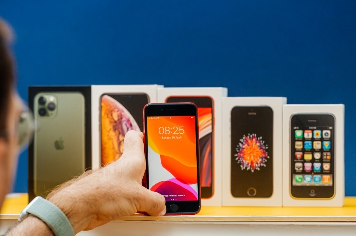 iPhone XからiPhone SE (第3世代)|5G対応