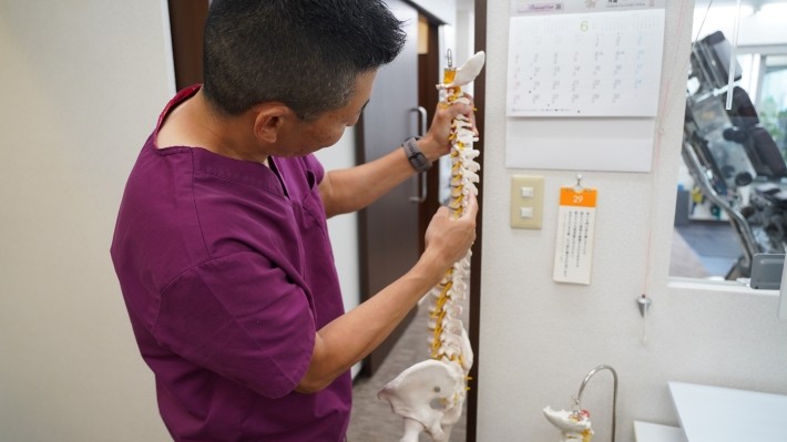 健康のために立つ時間を少しでも長くしよう!スタンディングデスクのすすめ。