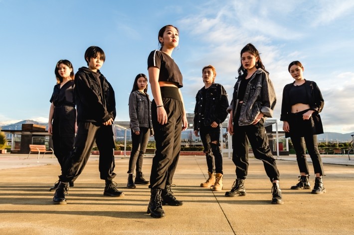 成功の背後には、張氏の夢と情熱