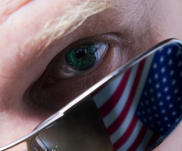 政府に対する反感の芽生え