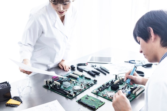 デバイスメーカーの進化と地域産業のシナジー