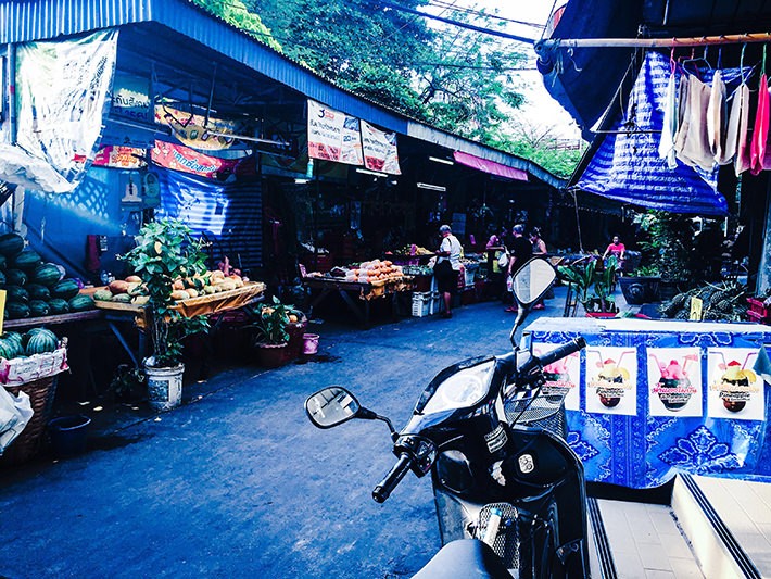 タイ:祭りの時期とゴキブリには気を付けたい!