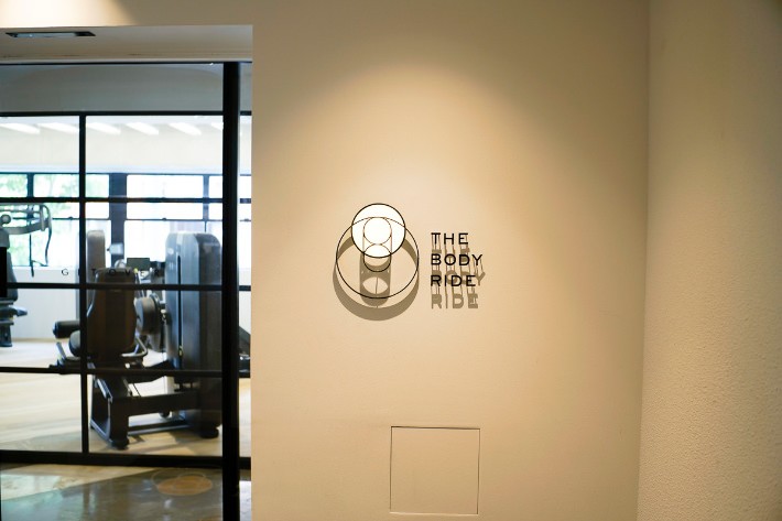 VR連動型フィットネスマシン「ICAROS(イカロス)」は乃木坂にあった!