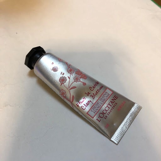 インスタ萎え選手代表「おしゃれな店から民家に誘拐された美容品」