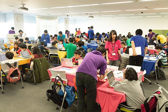 天才プログラマーが生まれる場所「Tech Kids School」に潜入！