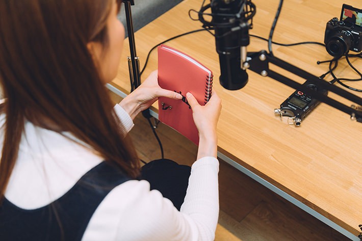 「ASMRを聴くようになって、すぐに寝付けるようになった」