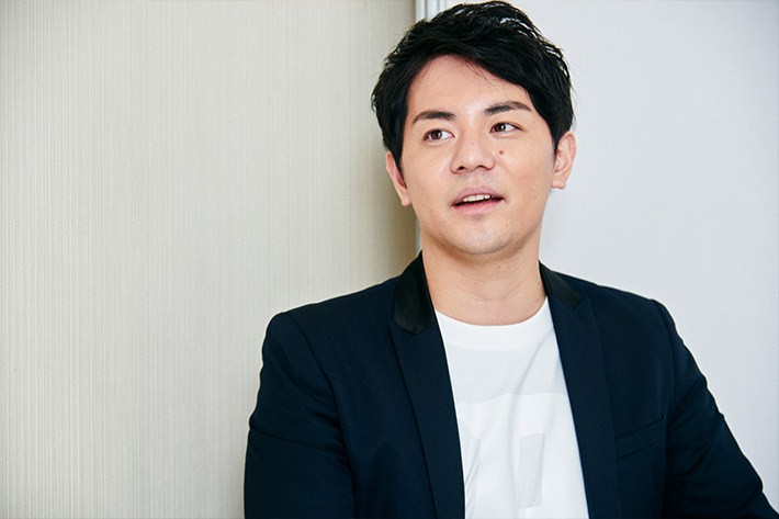 子どものころからゲームが大好き!eスポーツ実況者として新たな道を切り開く!