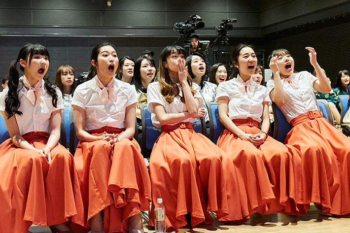 女性タレントならではの華やかさで彩られる「eQリーグ」