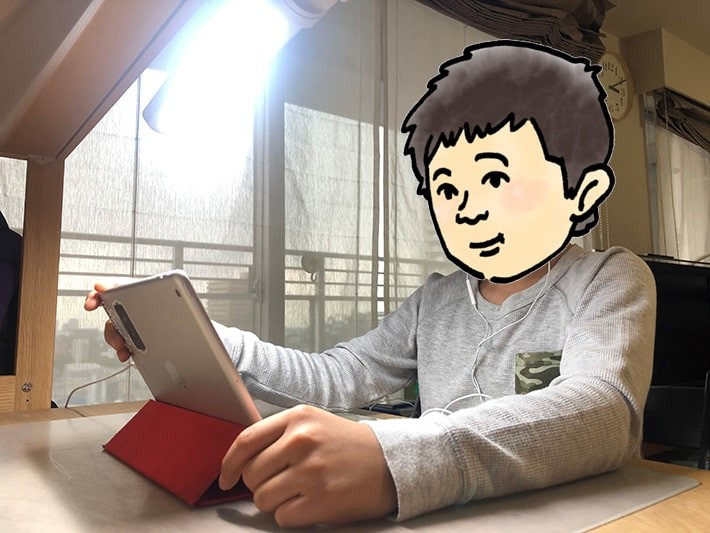 オンライン活用の息子と膨大なプリントの妹、学習スタイルに差が