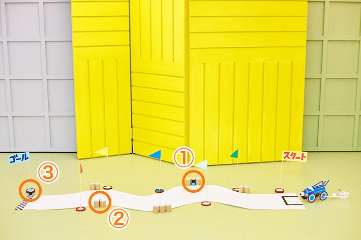 MESHをコース上に配置してレーススタート!