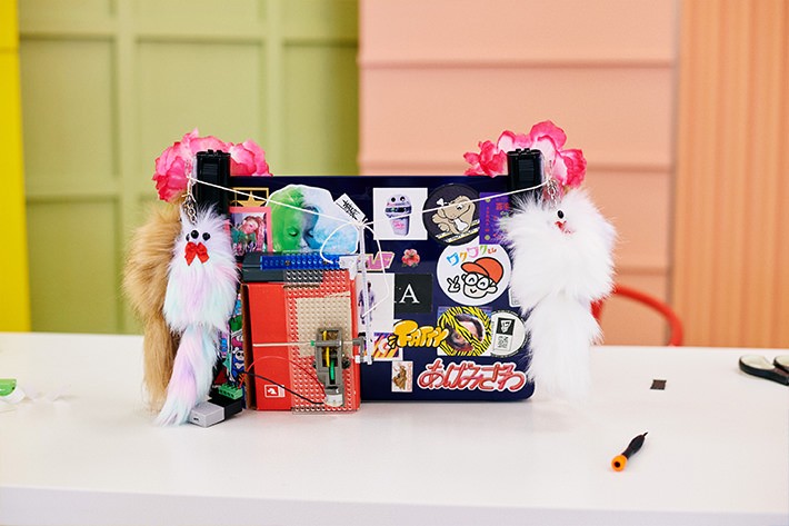 糸とモーターをつなげた様子