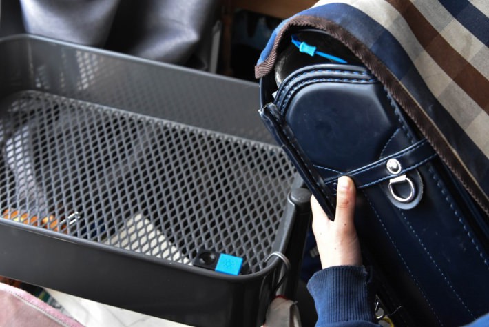 明るさタグは「ふさがれたら」を、カメラタグは「背面」を選んでそれぞれを接続