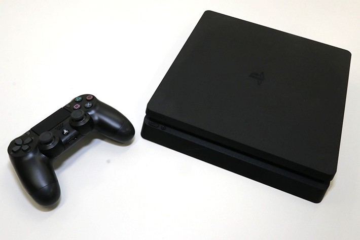 ゲーム機を利用してテレビでHuluを視聴する