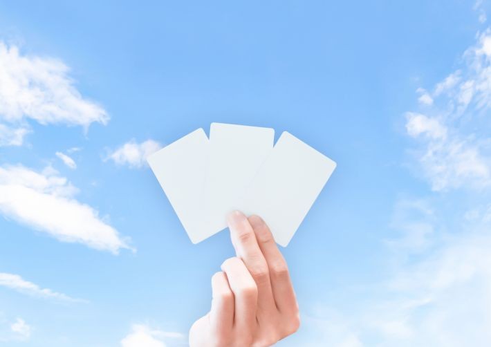 article_img_20111001_03 PS5は2種類同時に販売される