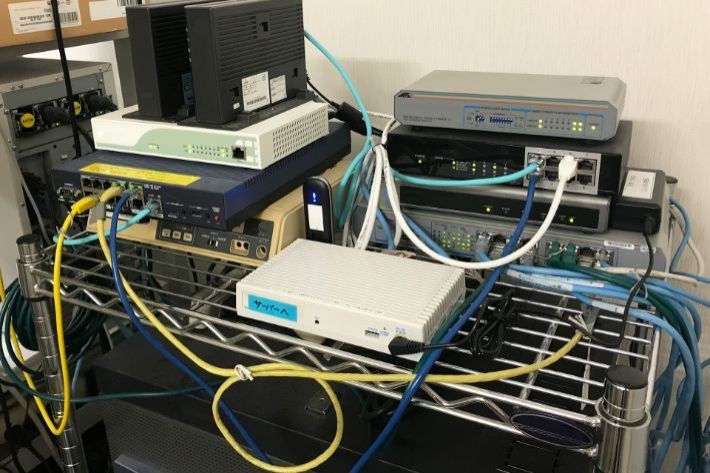 ONUやルーターなど回線接続機器のイメージ画像