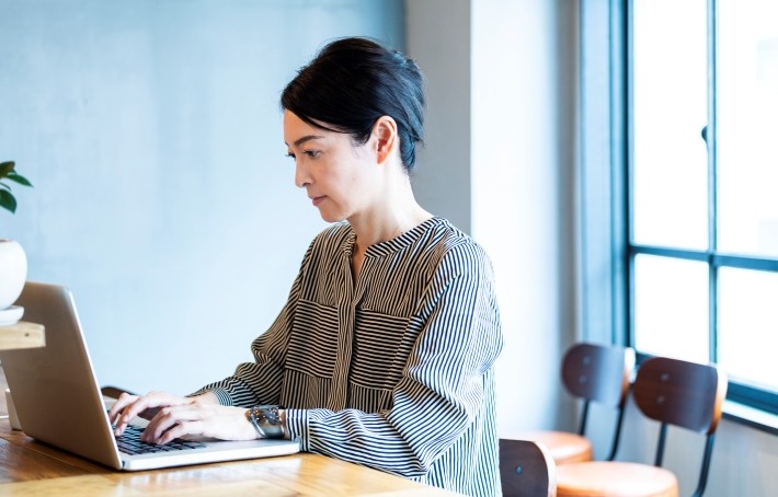 article_img_22060701_05 NISA・つみたてNISAを用いた株や投資信託の取引