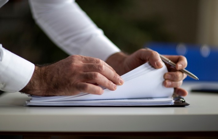 article_img_220712001_08 無料相談が可能な弁護士もいるため、気軽に利用できる