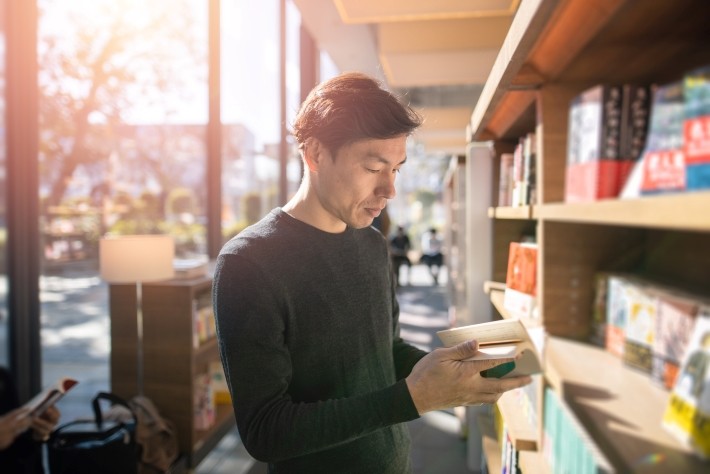 目的に合わせて、紙と電子書籍を併用して楽しむのがおすすめ