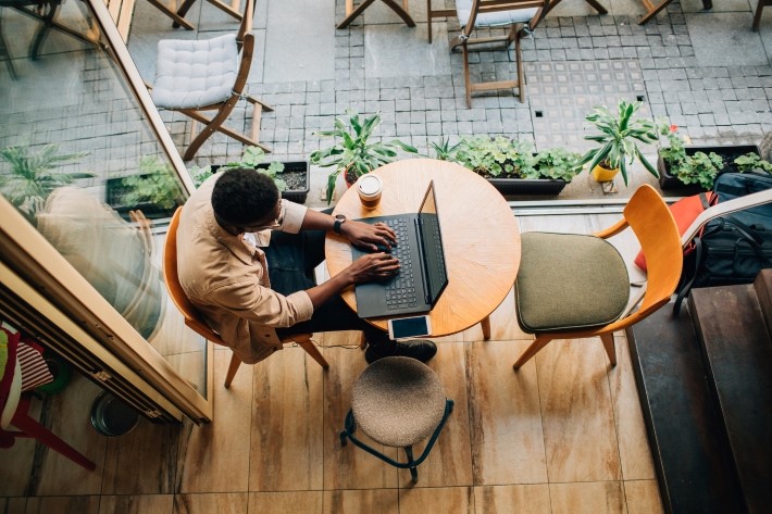 最も無制限に近いポケットWi-FiはWiMAX