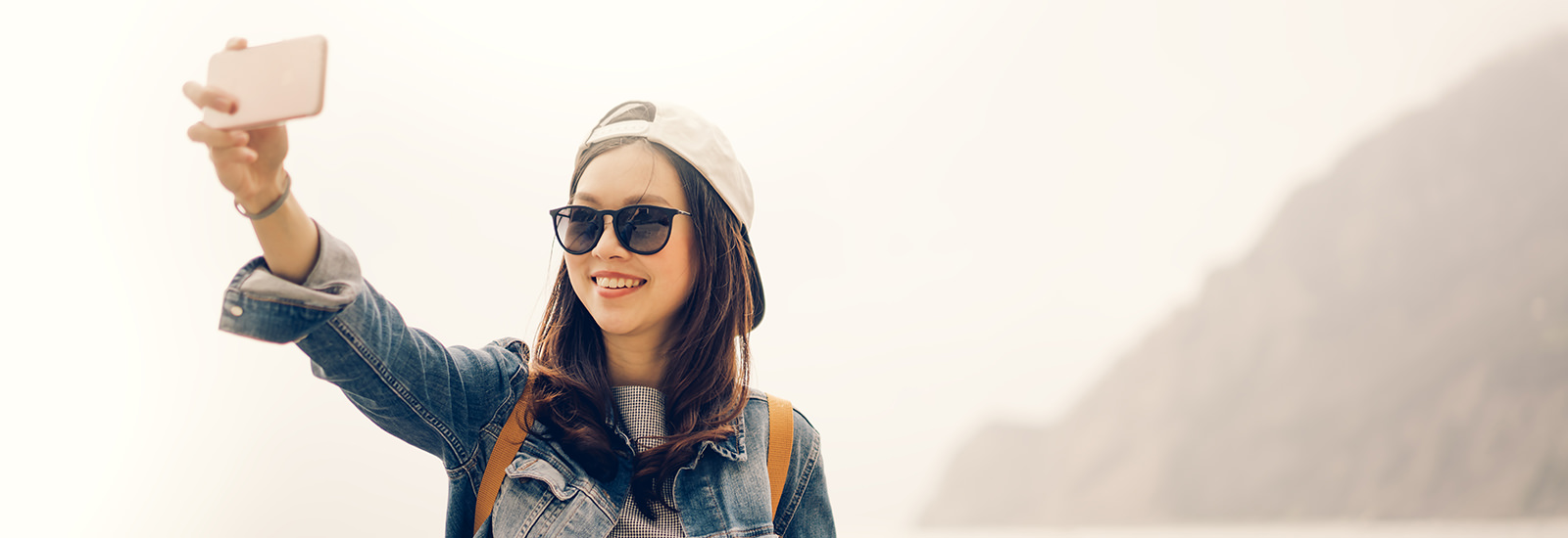 スマホで自撮りをするのは自分探し? 自撮り女子「りょかち」直伝のテクニックでモテプロフィール写真を撮影!