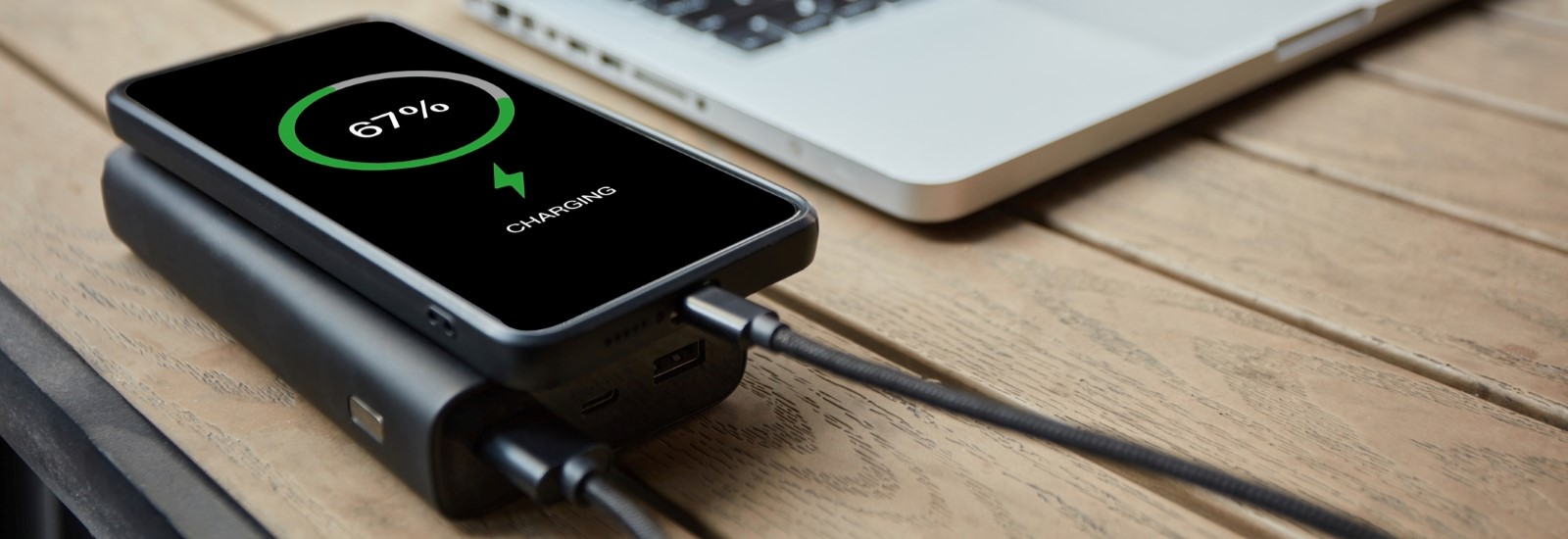 【世界初】エレコム、ナトリウムイオン電池搭載のモバイルバッテリーを発表