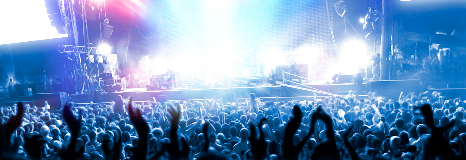 【生配信音楽フェス!】その場に行けなくても見られる国内外のフェス総まとめ