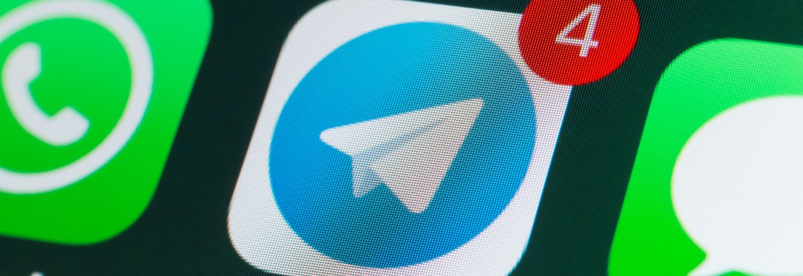 テレグラム(Telegram)とは?潜む危険性と使い方