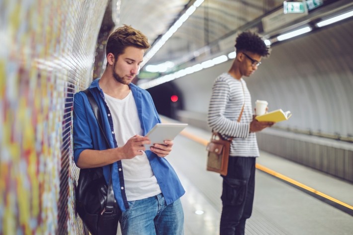 選ぶポイント③:操作感・読み心地はいいか?