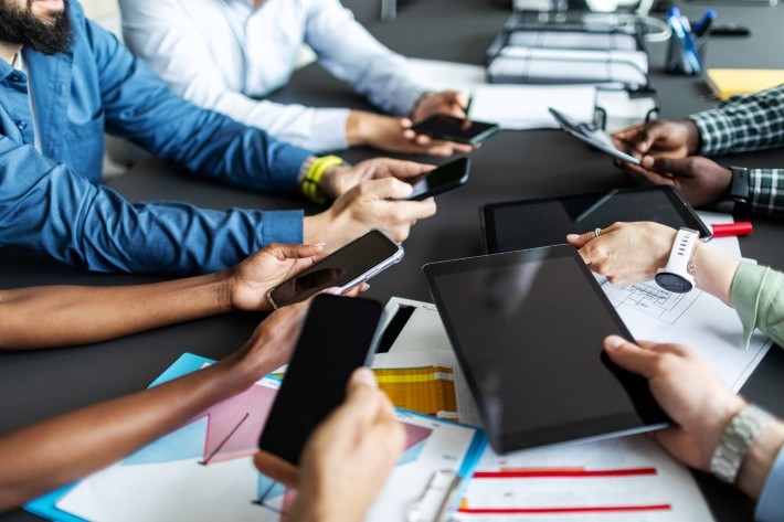 まとめ:利用目的に応じて、最適な充電器を探そう