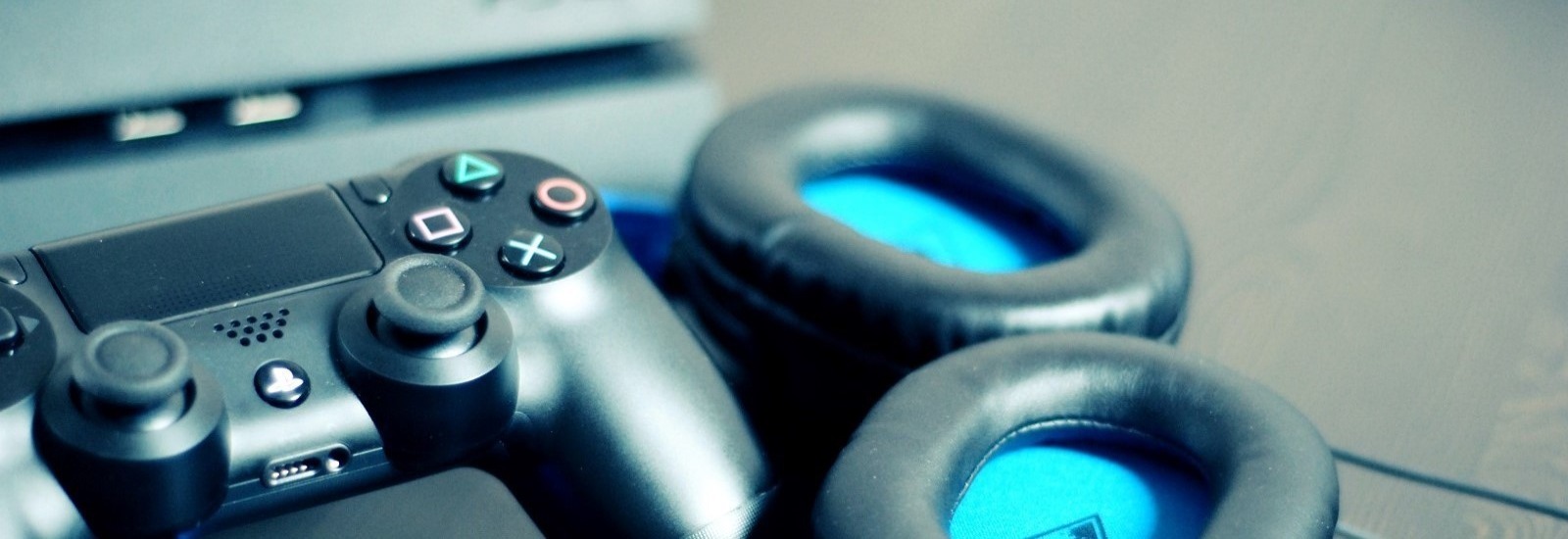 PS4とPS4 Proどちらを買えば良い?特徴や違いを迷っている方は必見!