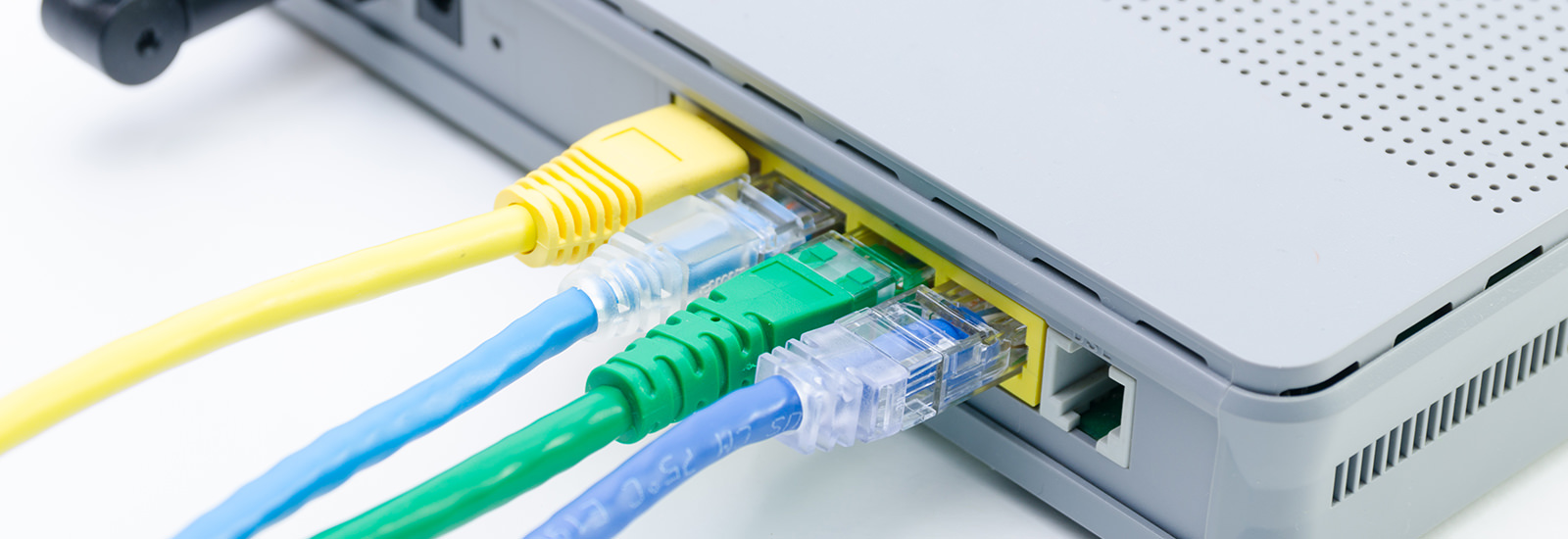 インターネットが遅い原因とは? プロが対処法とおすすめの無線LANルーターの選び方を解説!