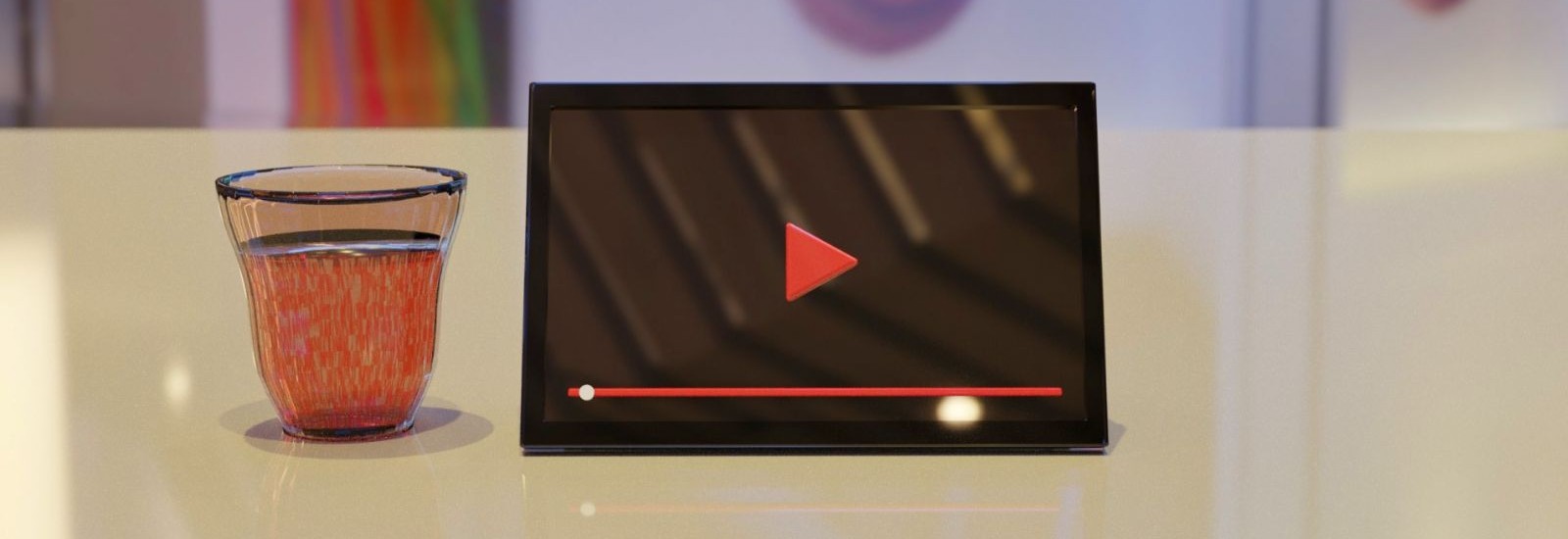 外出先で動画視聴は通信量のムダ使い?動画配信サブスクの通信量を抑える賢い使い方を紹介