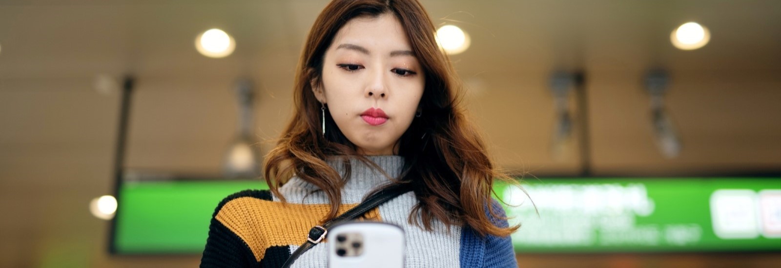 iPhoneで位置情報を設定・共有する方法!行動履歴についても解説